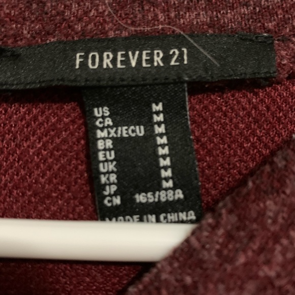 Forever 21 sweater - Picture 6 of 6